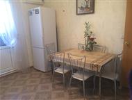 Краснодар: Продается уютная квартира с отличным ремонтом, Продается уютная квартира с отличным ремонтом, 2 гардеробные, балкон и лоджия застекленные, две сплит с